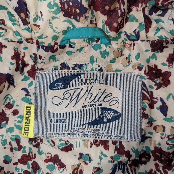 Burton dry ride ski/snowboarding jacket - Picture 4 of 4